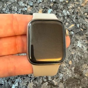 Apple Watch Series 6 Titanium 40mm (GPS + Cellular) model A2293
